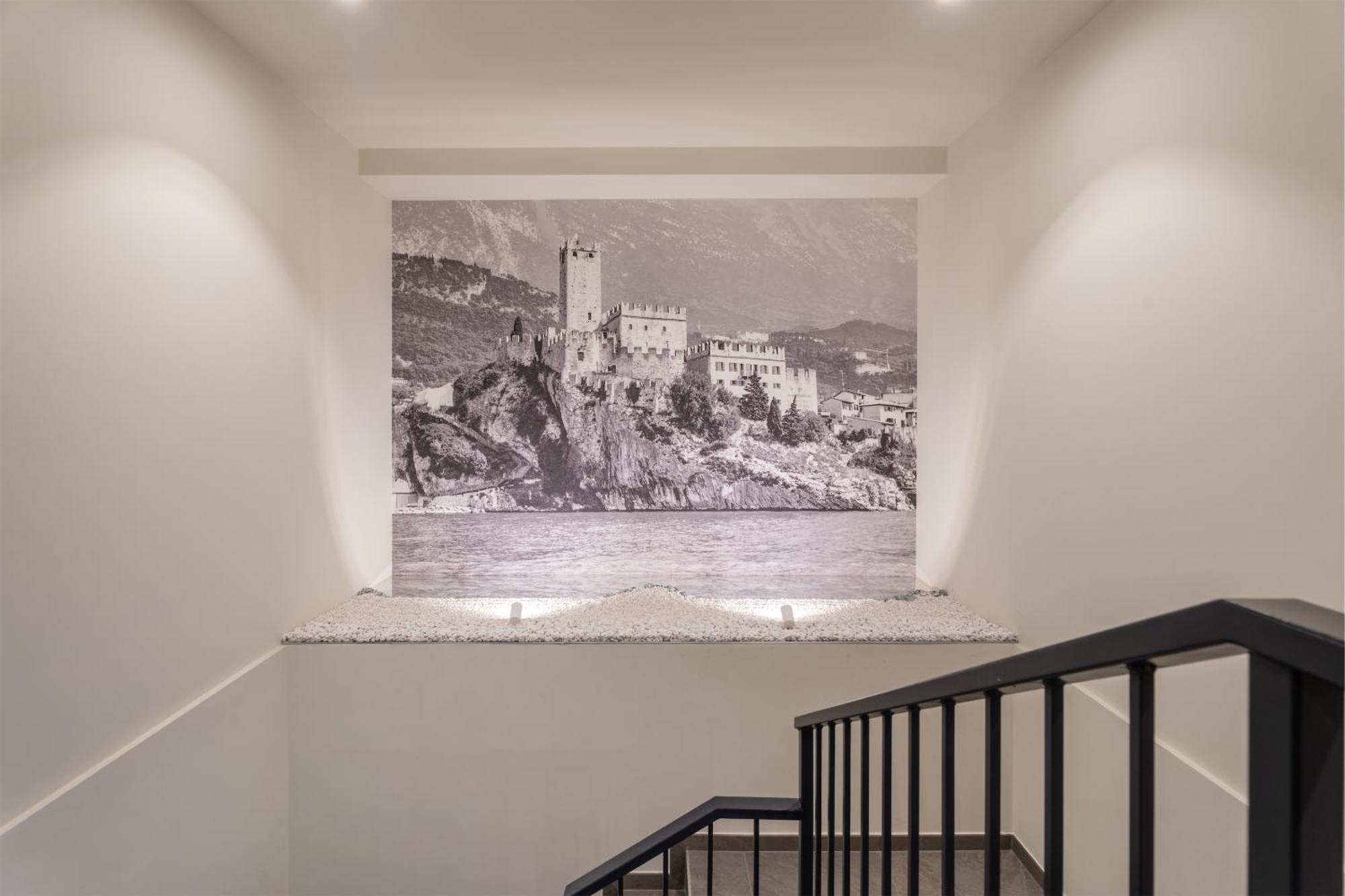 Majestic Palace Μαλτσεζίνε Εξωτερικό φωτογραφία